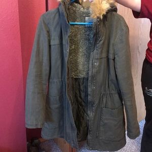 Levi green long utility jacket with faux fur hood
